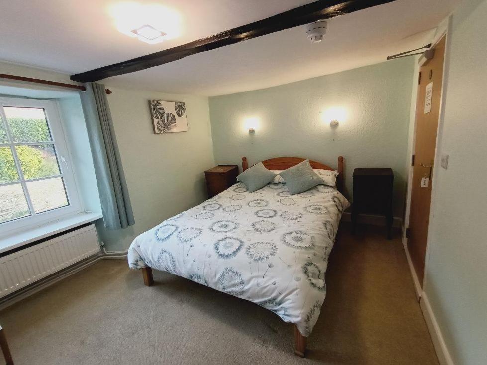 The Harp Inn Glasbury Eksteriør billede