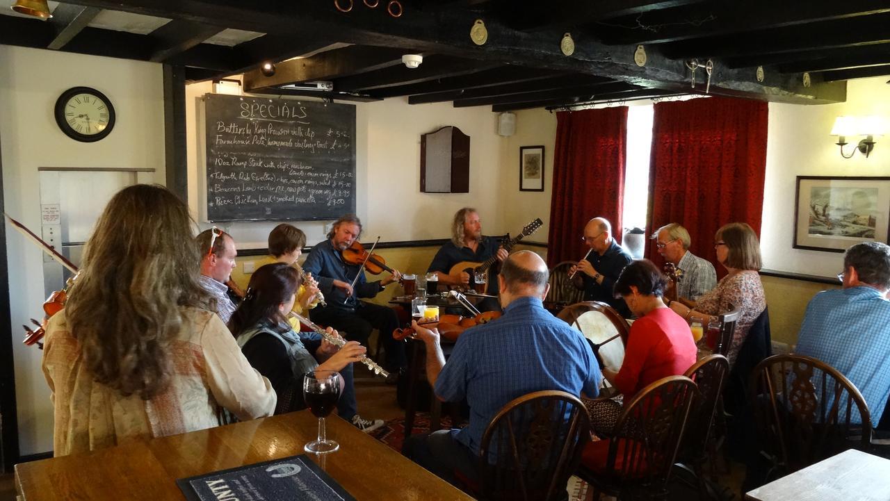 The Harp Inn Glasbury Eksteriør billede